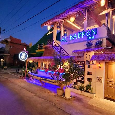 Al Kabron Inn Каримунджава Екстериор снимка